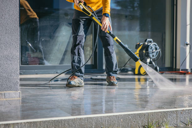 Best Pool Deck Cleaning in Kirkland, IL